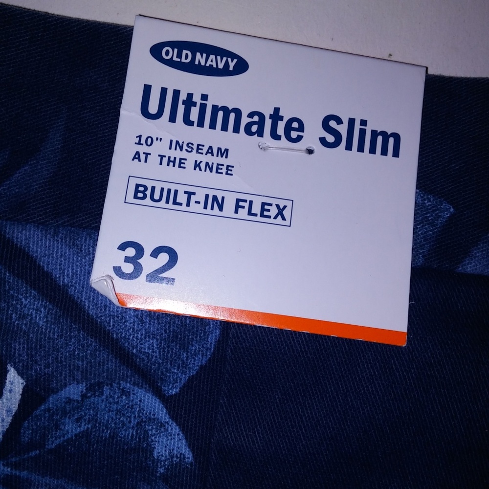 Old Navy Mens Shorts - Picture 8 of 8